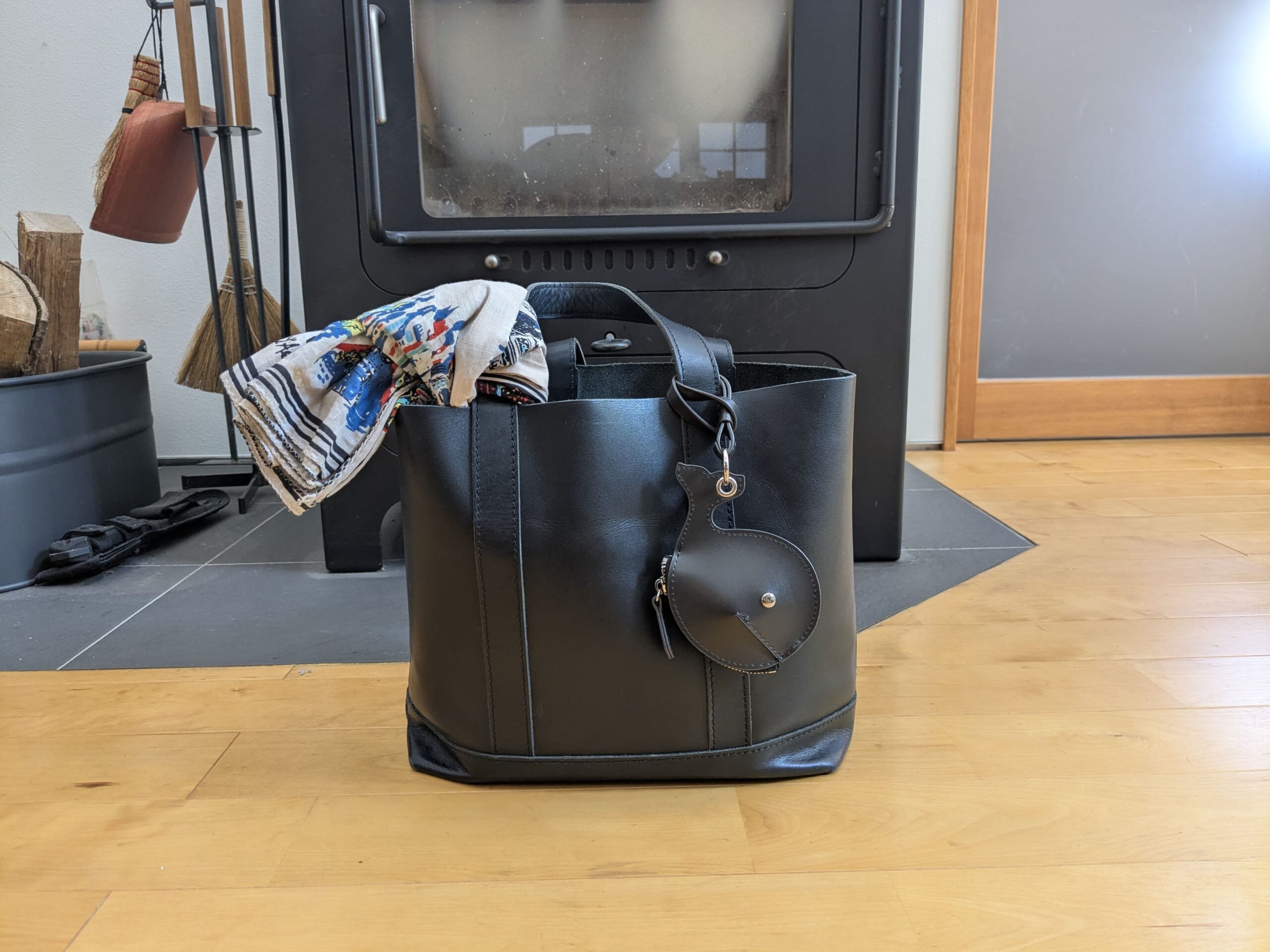 BINDU シティ バンダナ BEAUTY&YOUTH UNITED ARROWS
YAHKI WHALE SMALL BAG: ODETTE E ODILE