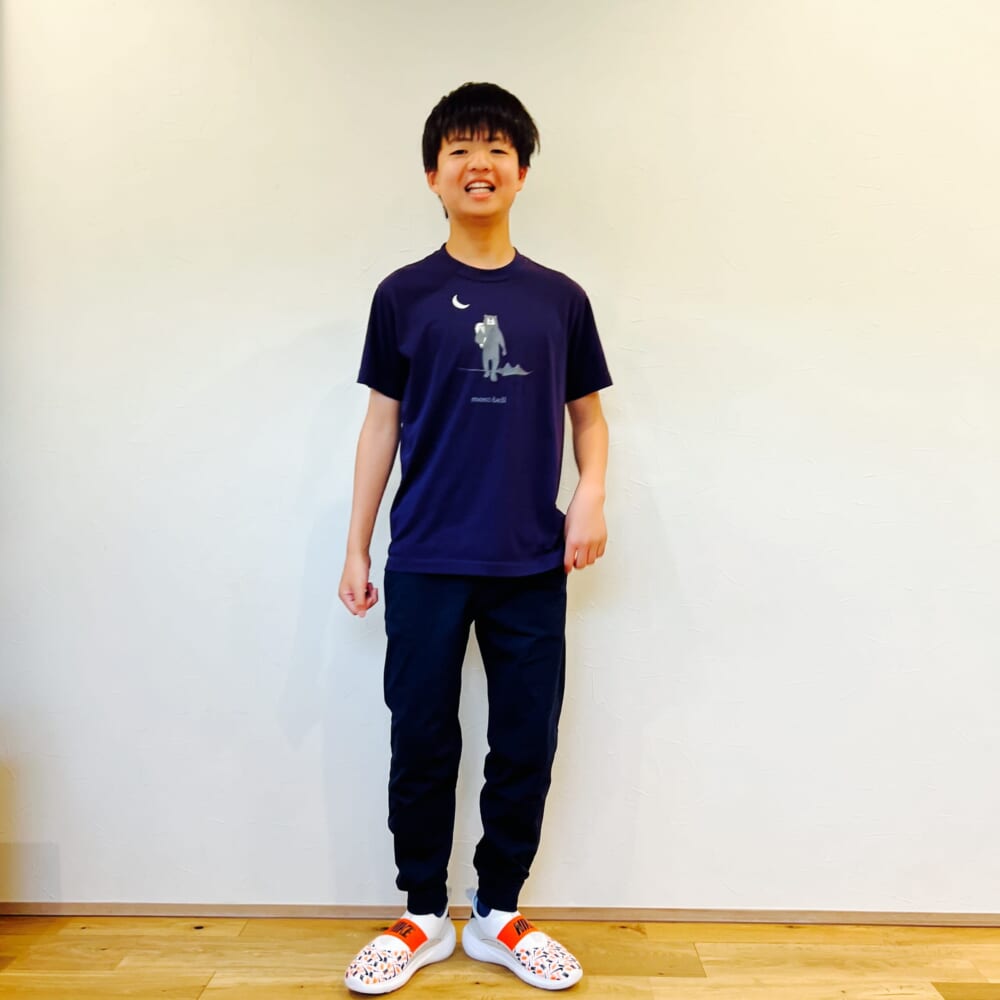 NIKE　フレックスランナー4 UNIQLO　ウルトラストレッチアクティブジョガーパンツ