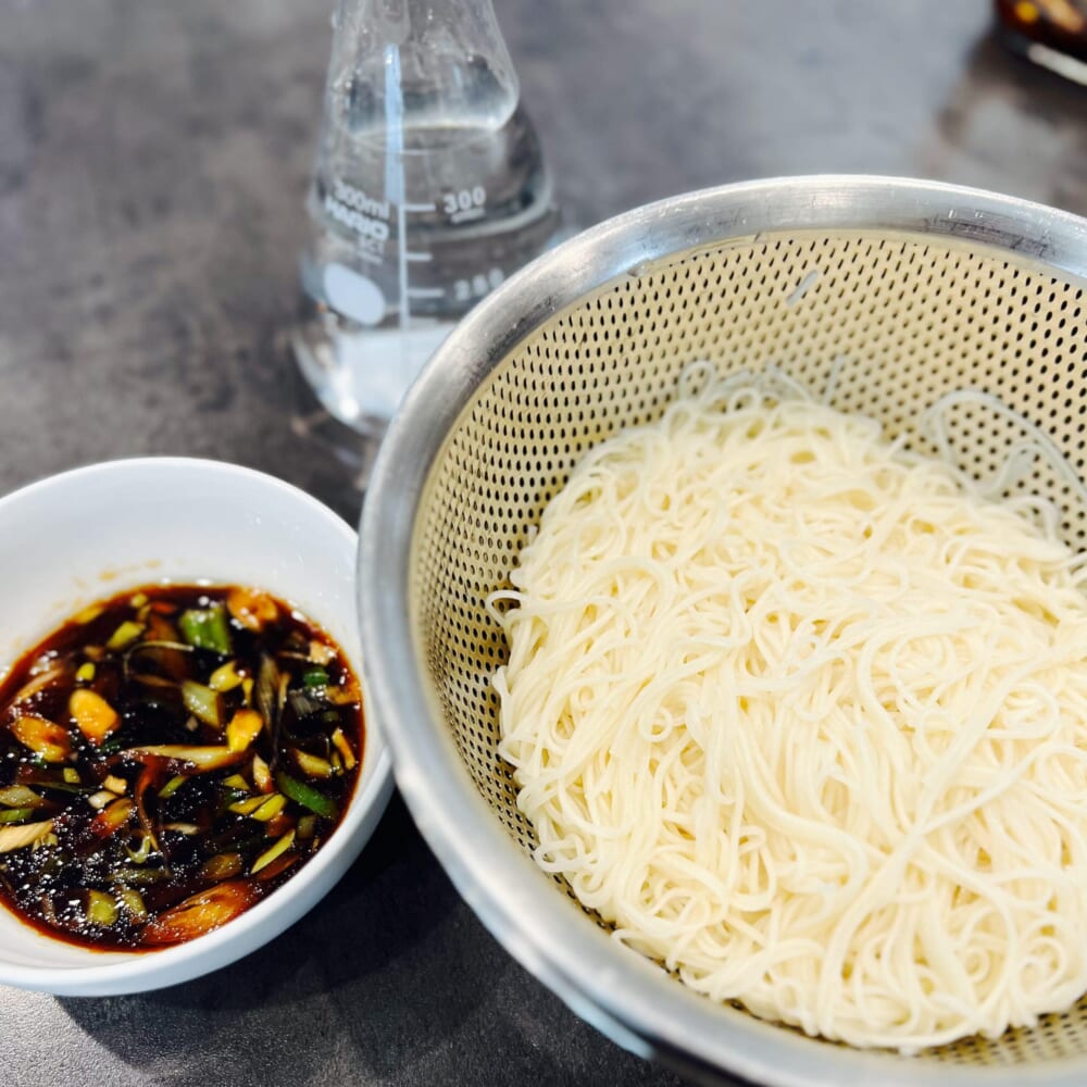 豚しゃぶの薬味ミックスがけ　アレンジ　長谷川あかり　LEEレシピ そうめん