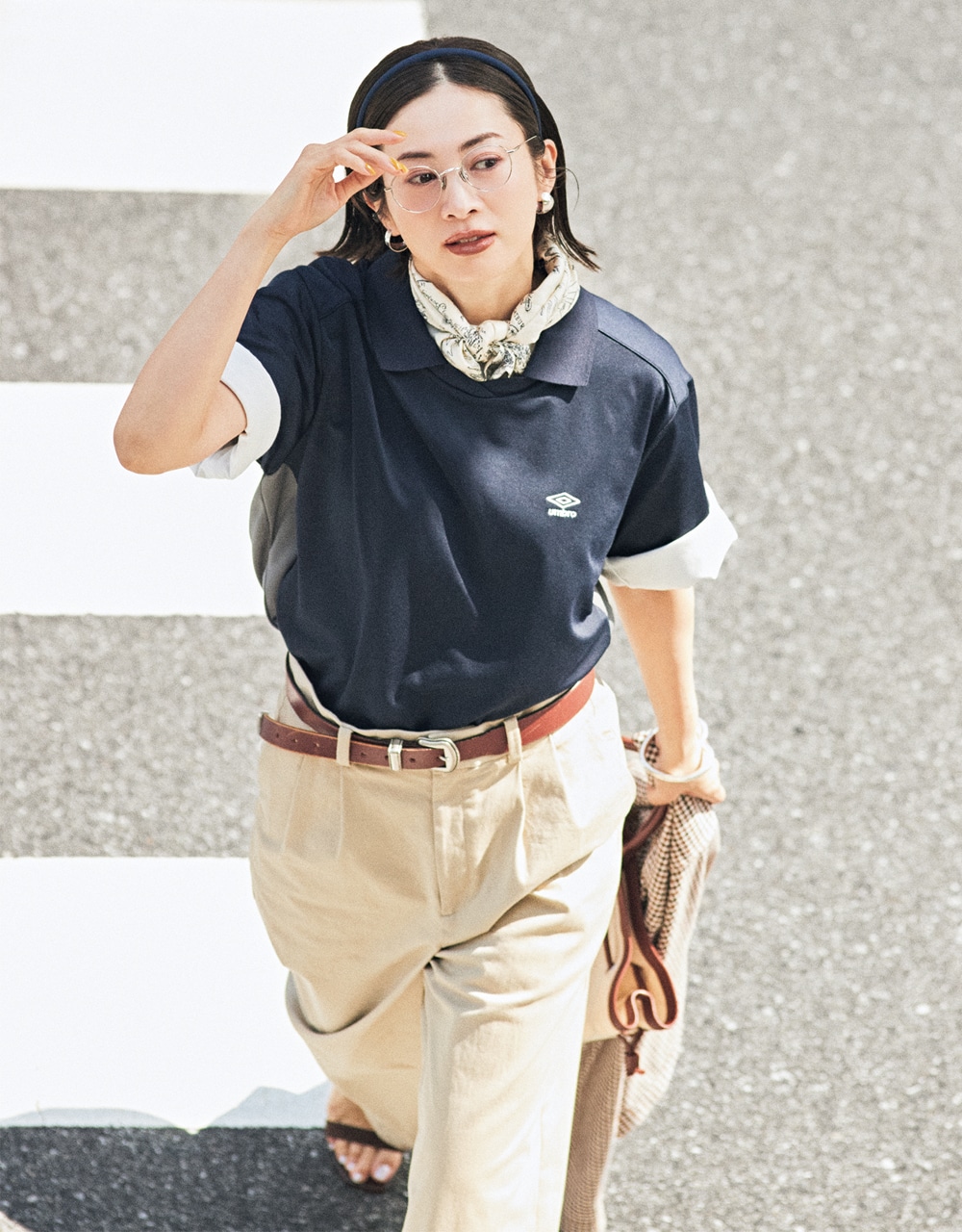 【+GAME SHIRT】チノパンツ+UMBRO のゲームシャツコーデ 高垣麗子さん