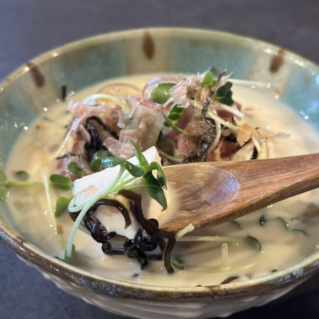 長谷川あかりさん 「豆腐と豆乳の塩昆布冷製スープ