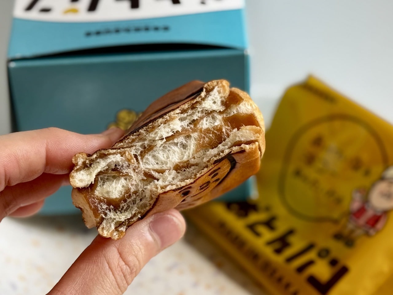 大阪土産「おとんパン」断面