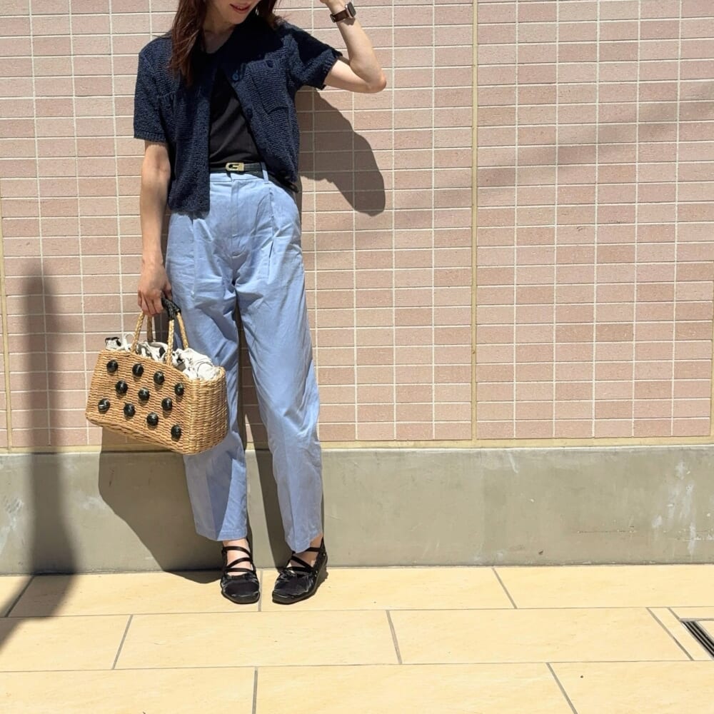 女性　カゴバック　ファッション