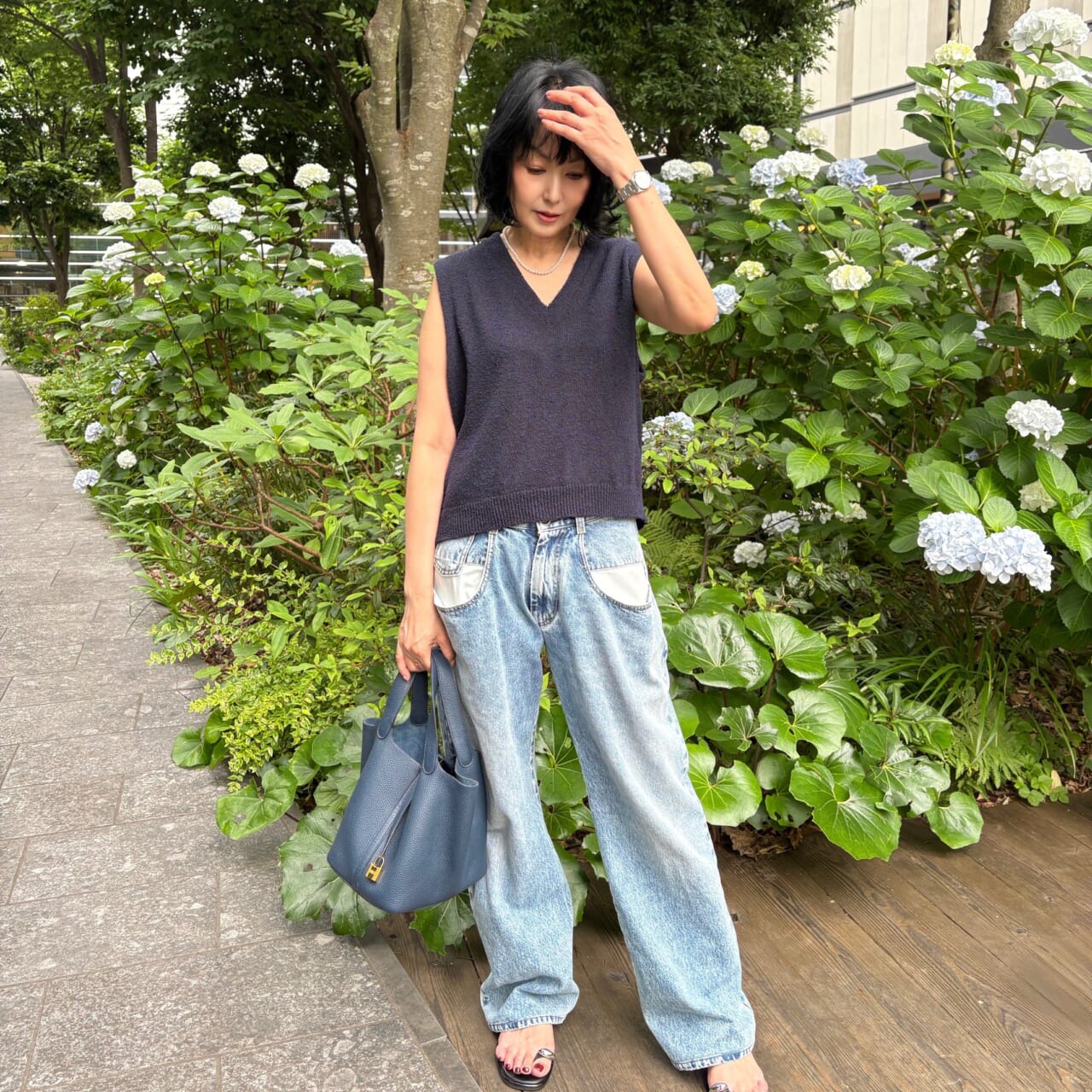 50代の夏コーデ】MAISON MARGIELA（メゾン マルジェラ）のニットベスト