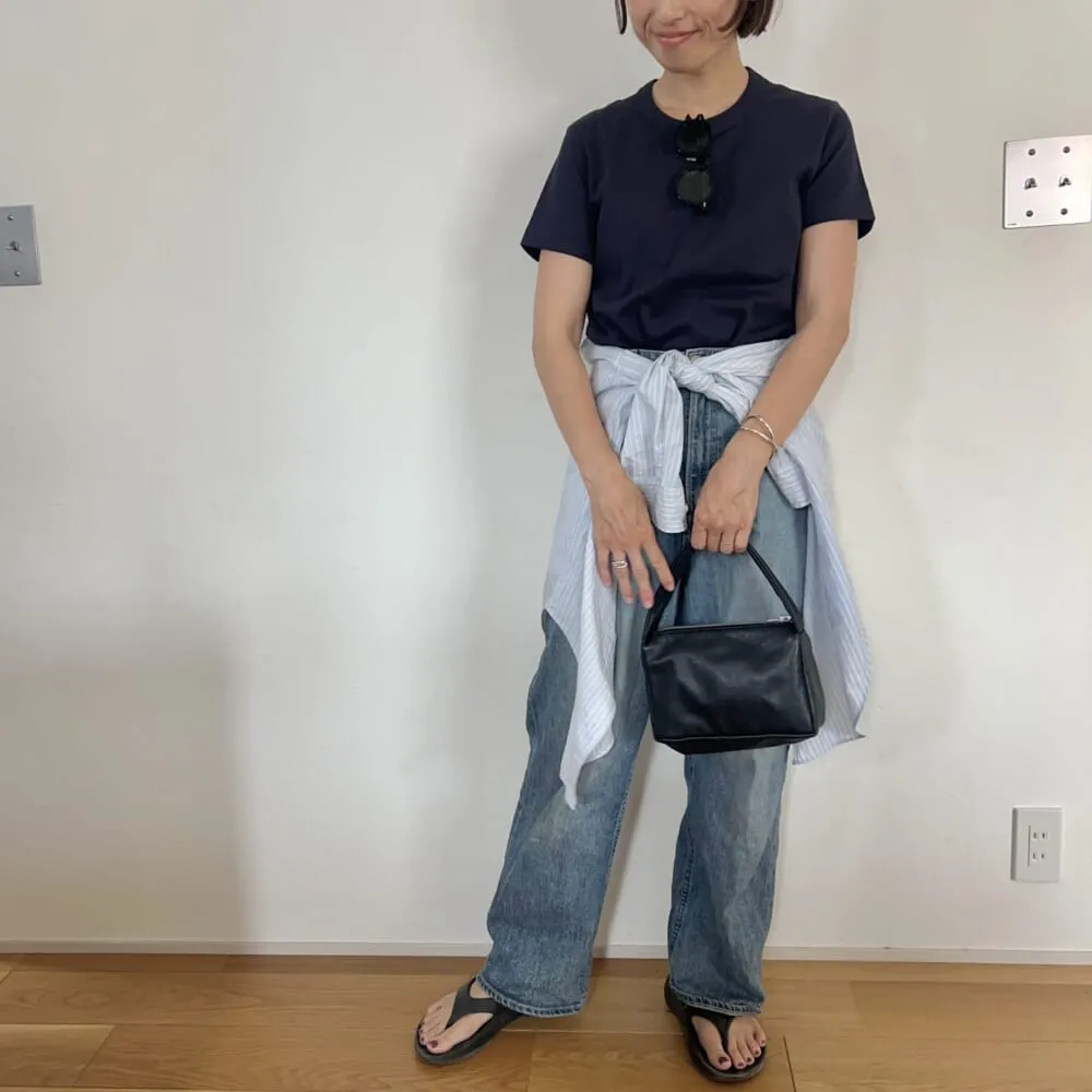 ユニクロ「クルーネックT」のコーデ４
