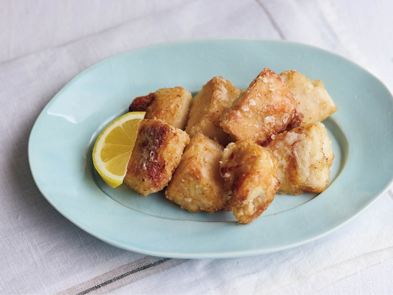 さらに片栗粉をまぶしてさっと揚げ焼きするだけ!