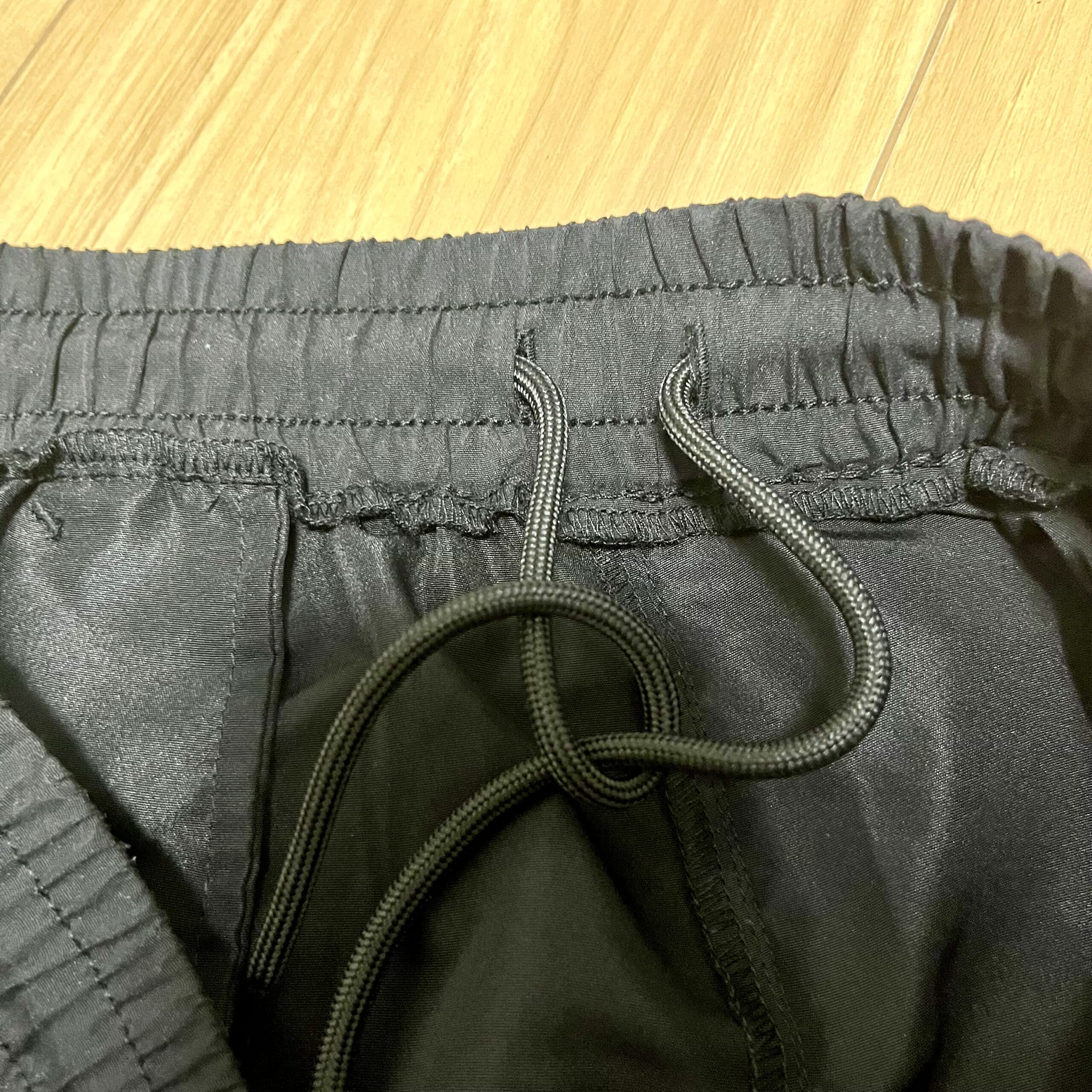 パンツ 服