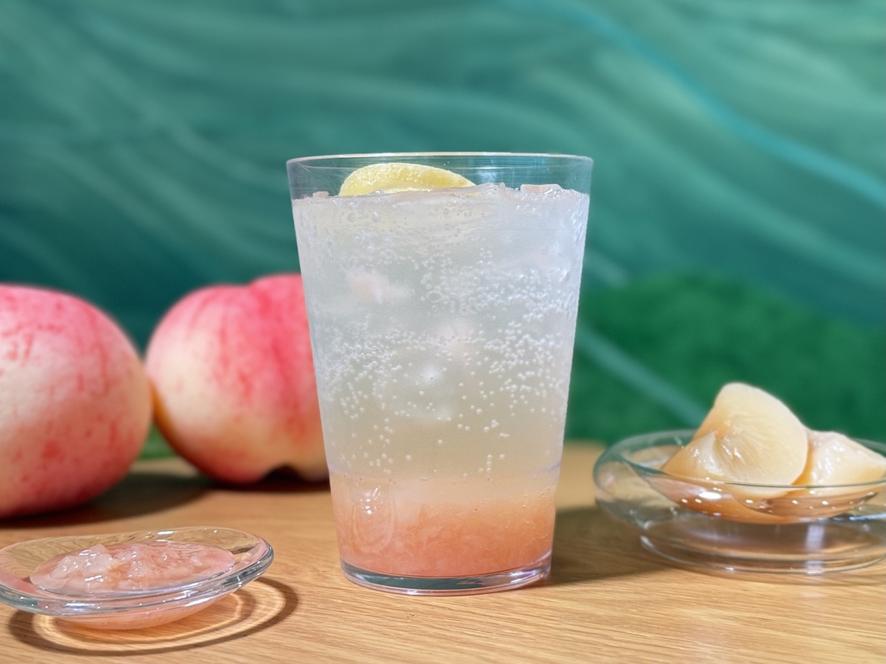 スターバックス「チラックス ソーダ ピーチ」後ろ