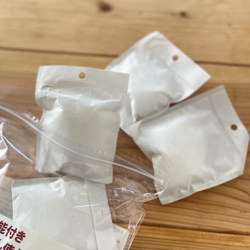 無印良品　MUJI　除湿剤