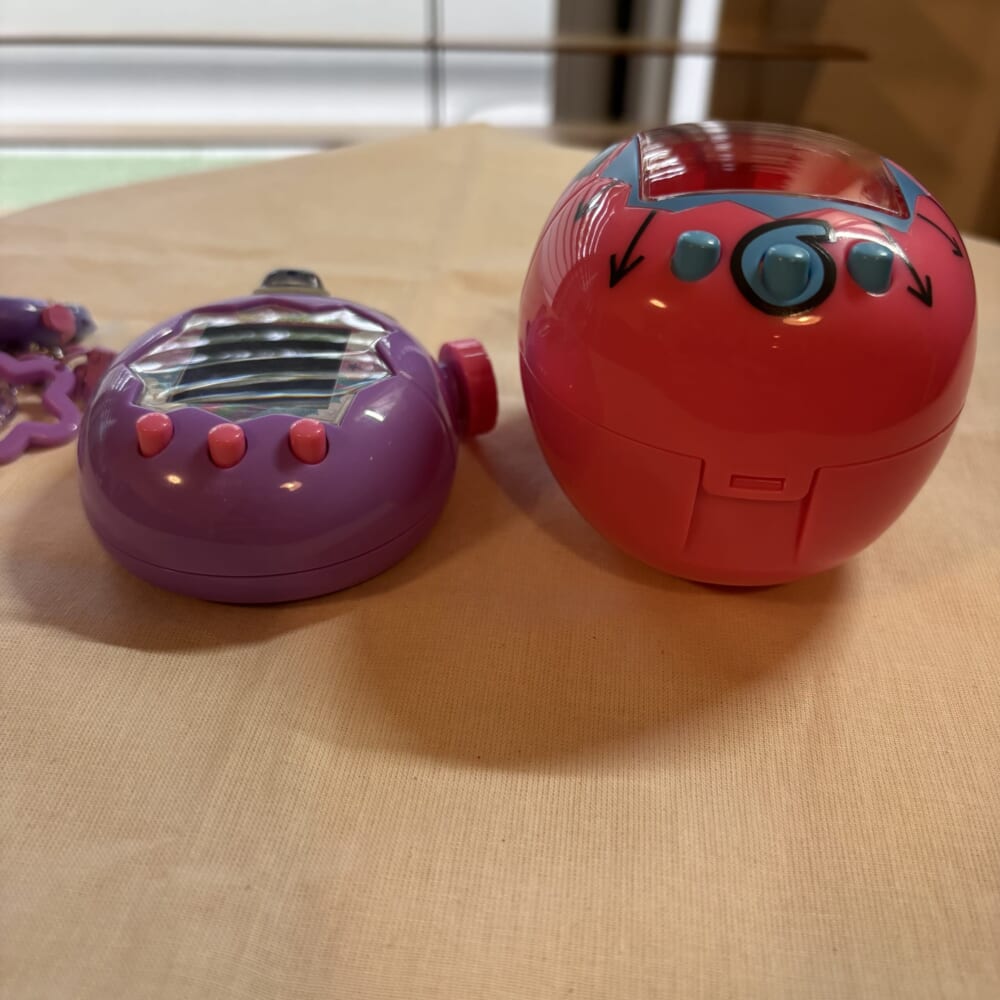 たまごっち
ガチャガチャ