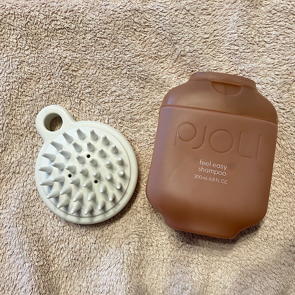 ヘアブラシ　シャンプー　頭皮ケア
