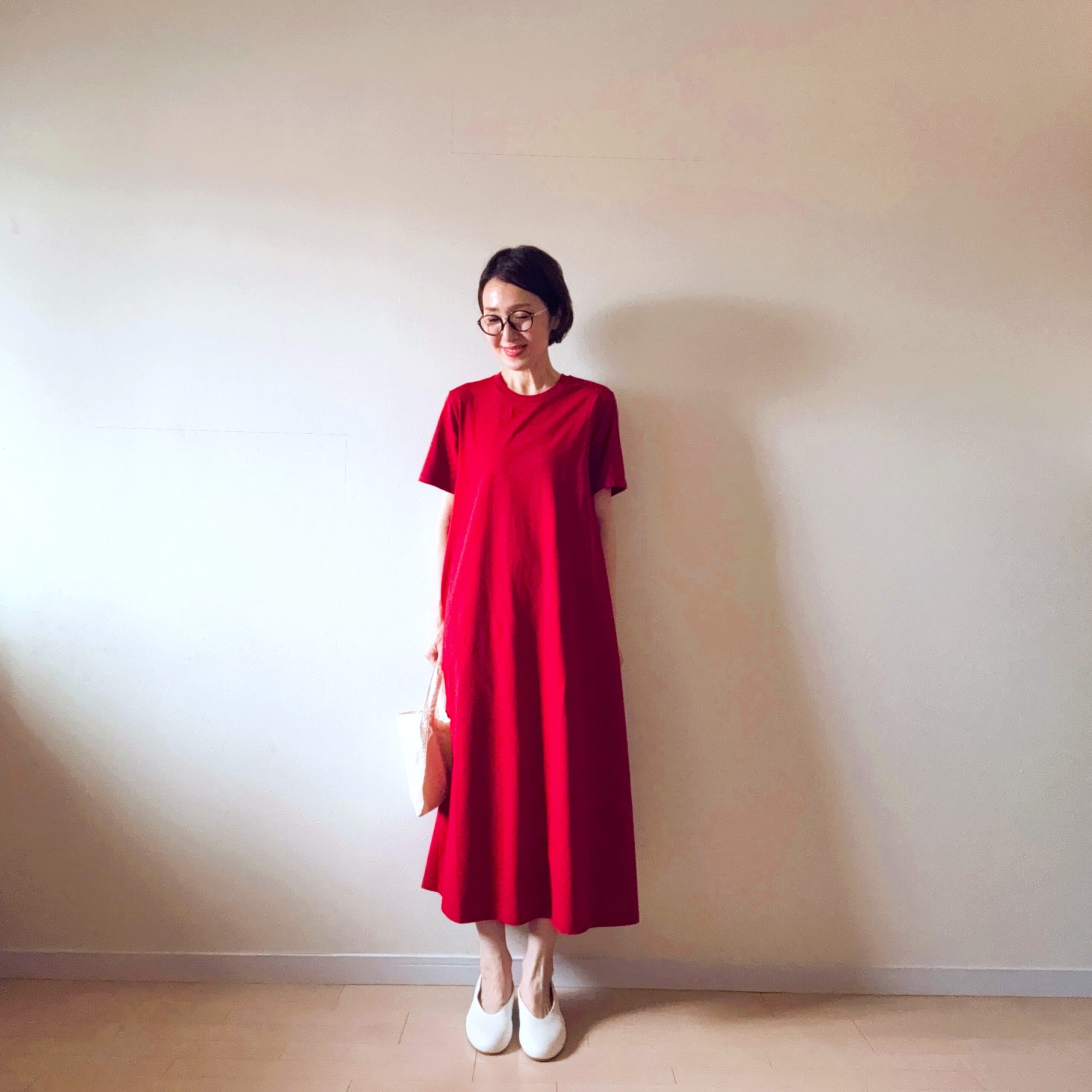 UNIQLO エアリズムコットンＴワンピース RED Sサイズ、無印良品 レザーフラットシューズ 23.5㎝、