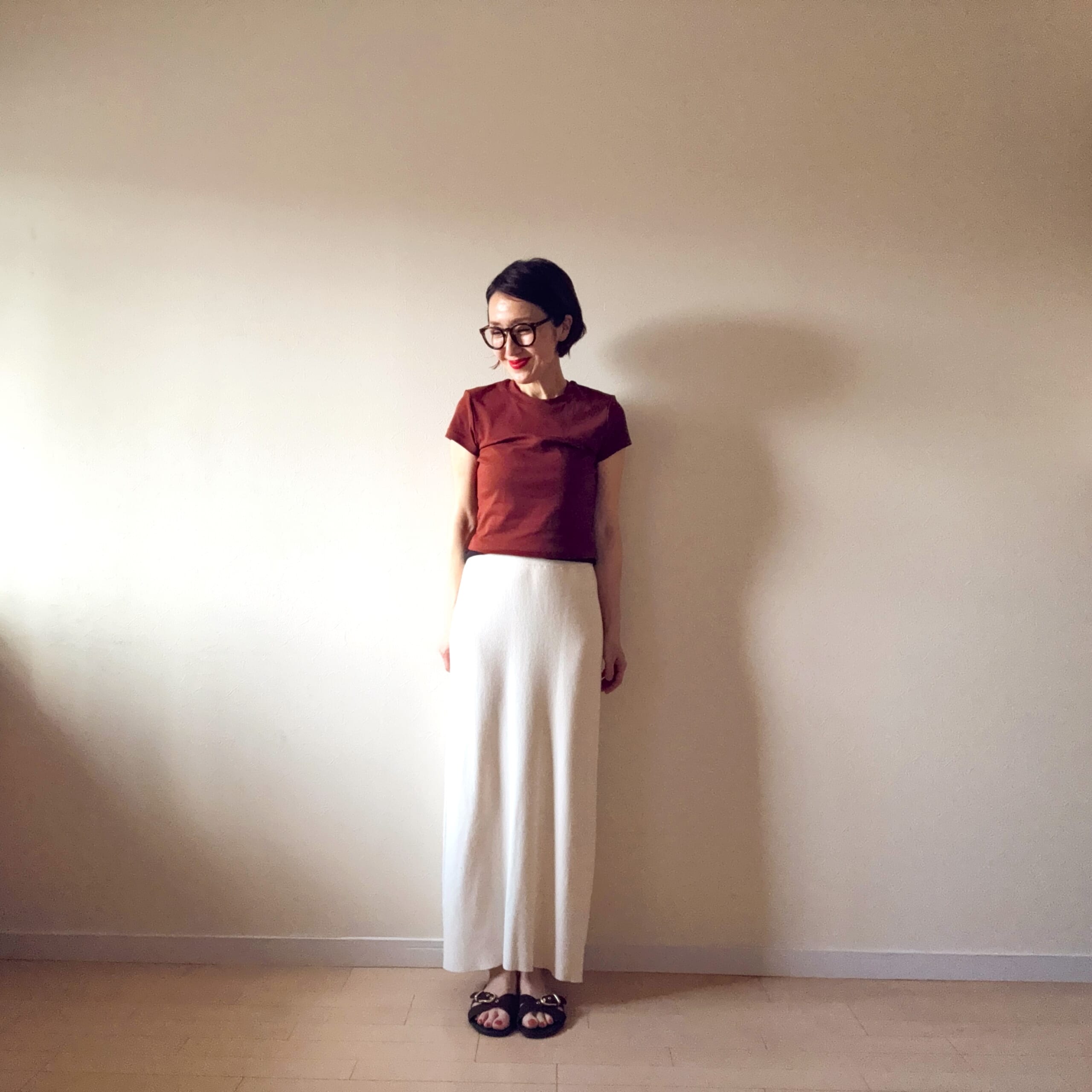 UNIQLO ミニＴ DARK ORANGE Sサイズ
Curensology  リブニットスカート
H&M　サンダル
