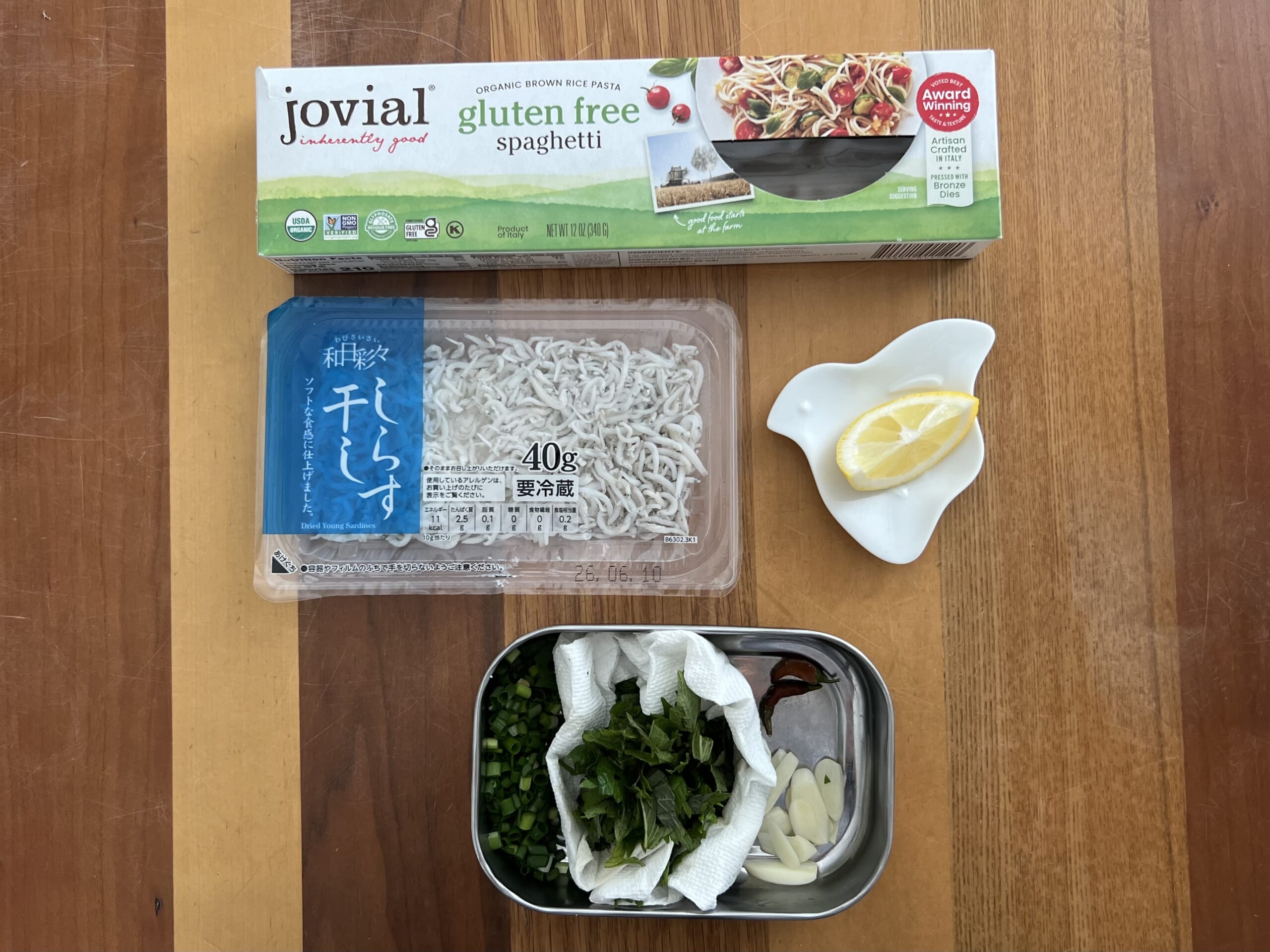 【LEEレシピ】素材のよさを生かして!「たっぷり薬味としらすのペペロンチーノ」/榎本美沙さん、作りました TB icoco