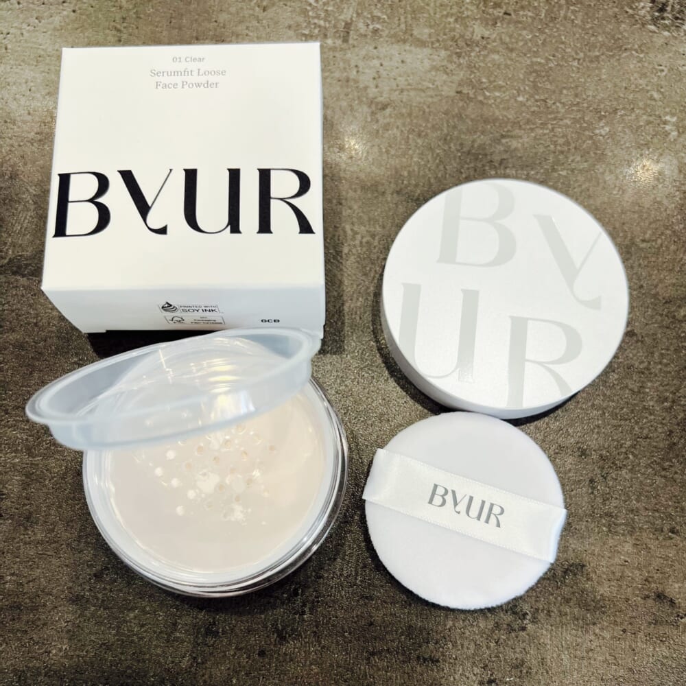 ByUR(バイユア)セラムフィット ルースフェイスパウダー クリア