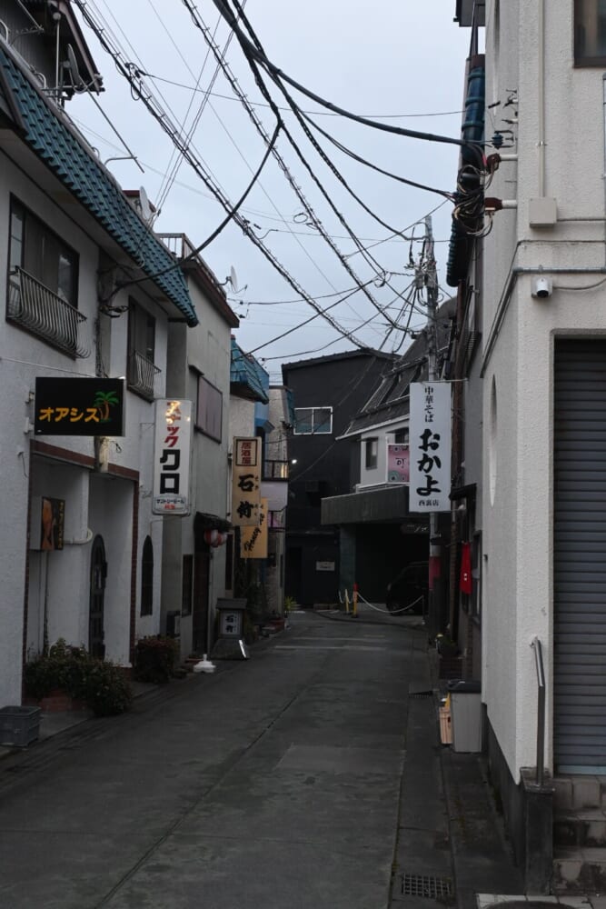 山梨 富士吉田 西裏16