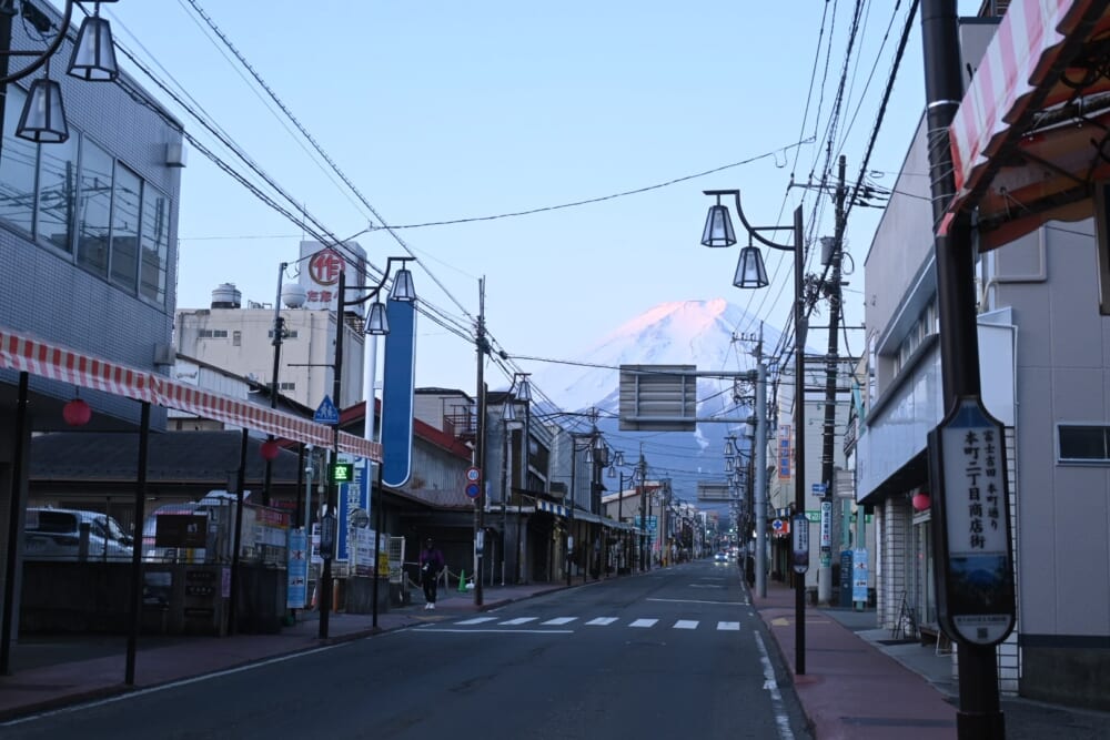 山梨 富士吉田 西裏28