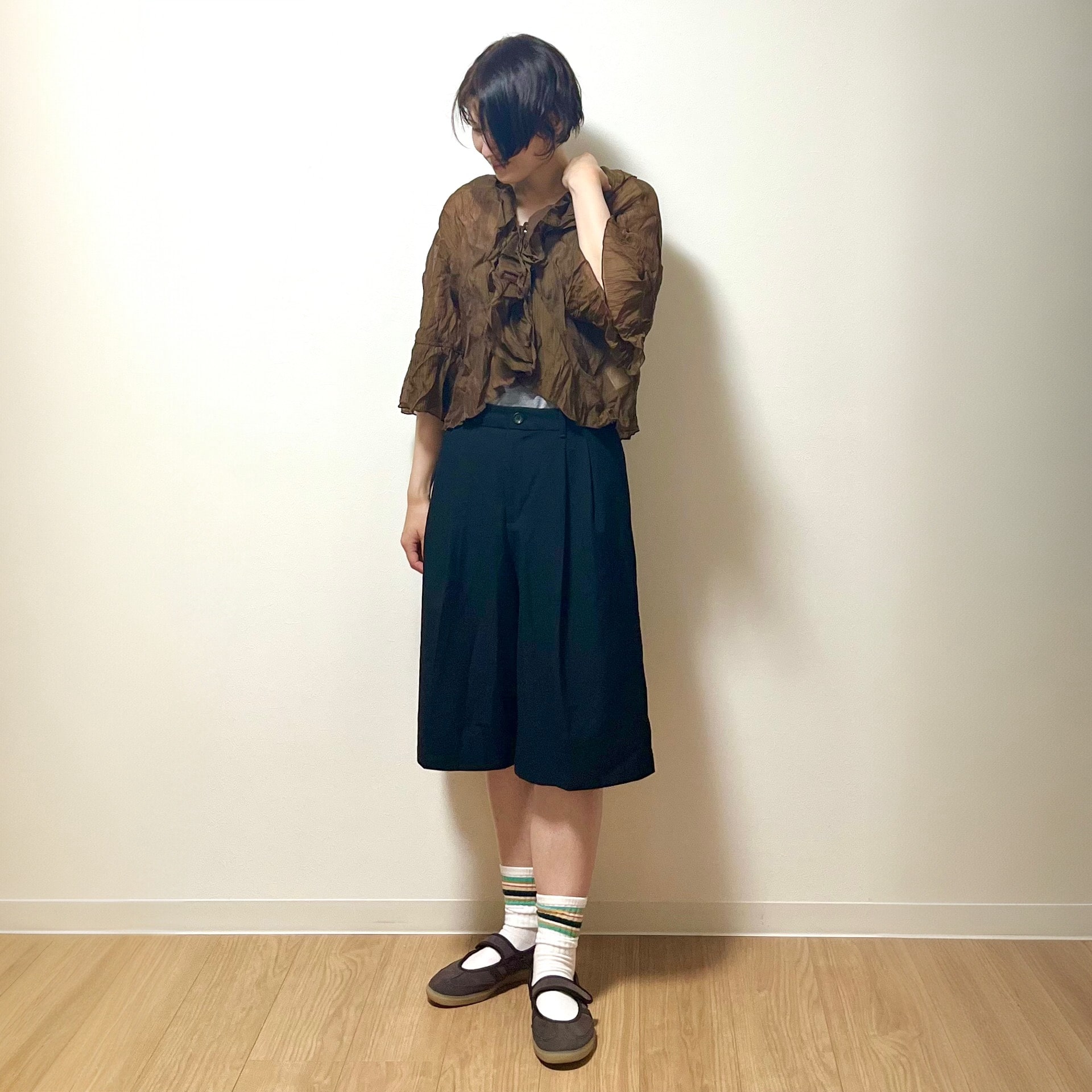 服 靴 スニーカー