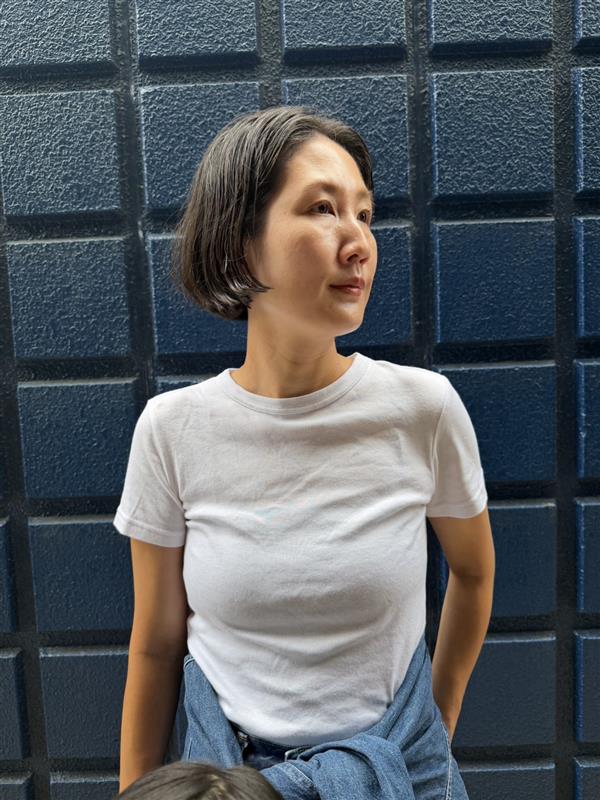 HYKE（ハイク）のSHORT-SLV TEE　スタイリスト高橋美帆さん　高身長さんが選ぶコンパクトT