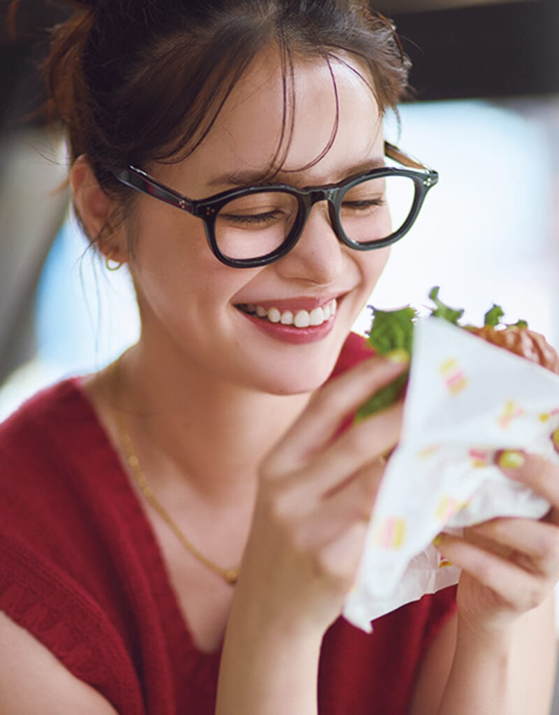デニムと同じくらい、ハンバーガーも大好き♡岸本セシルさん
