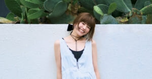 ALL私服【モデル・垣内彩未さん】夏は「甘辛モノトーン」が正解配色！2026