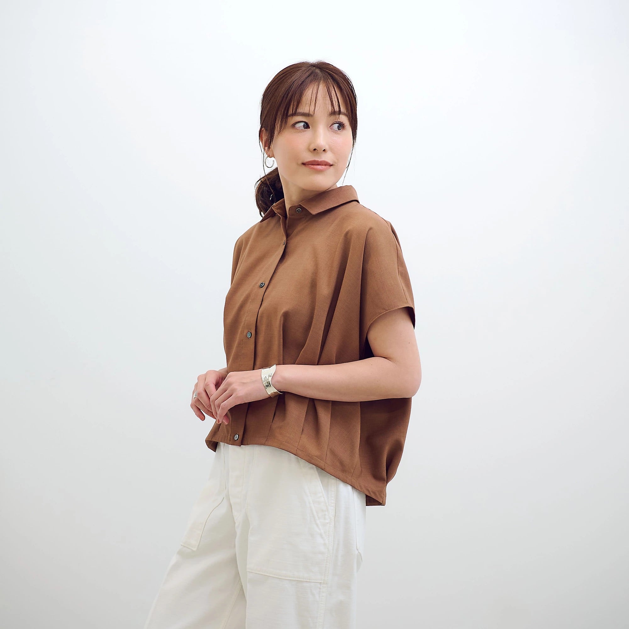 OURHOME
【LEE別注】【洗える】【接触冷感】【UVカット】【吸水速乾】タックブラウス
¥15,290