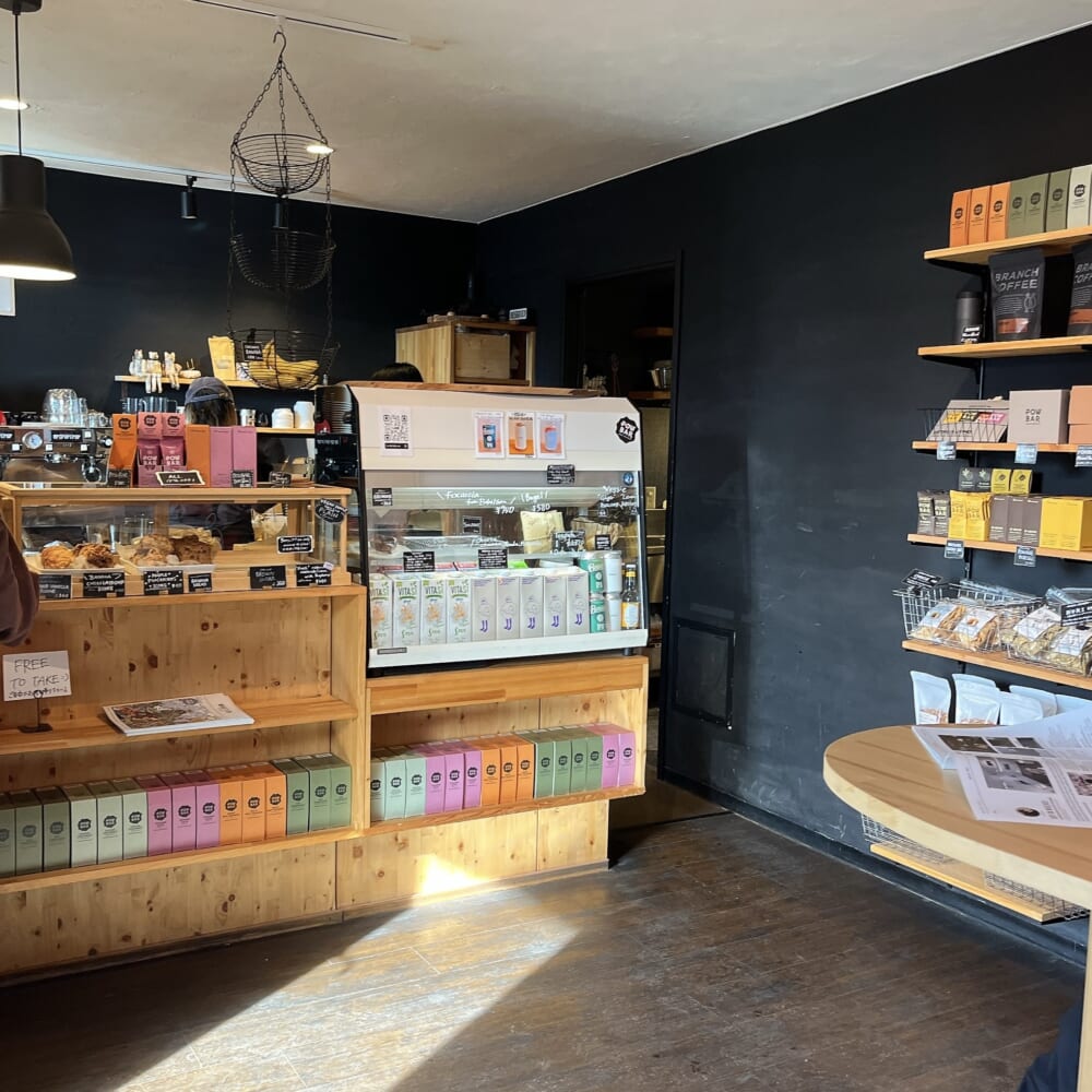 北海道 ニセコ ThePOWBARcafe 