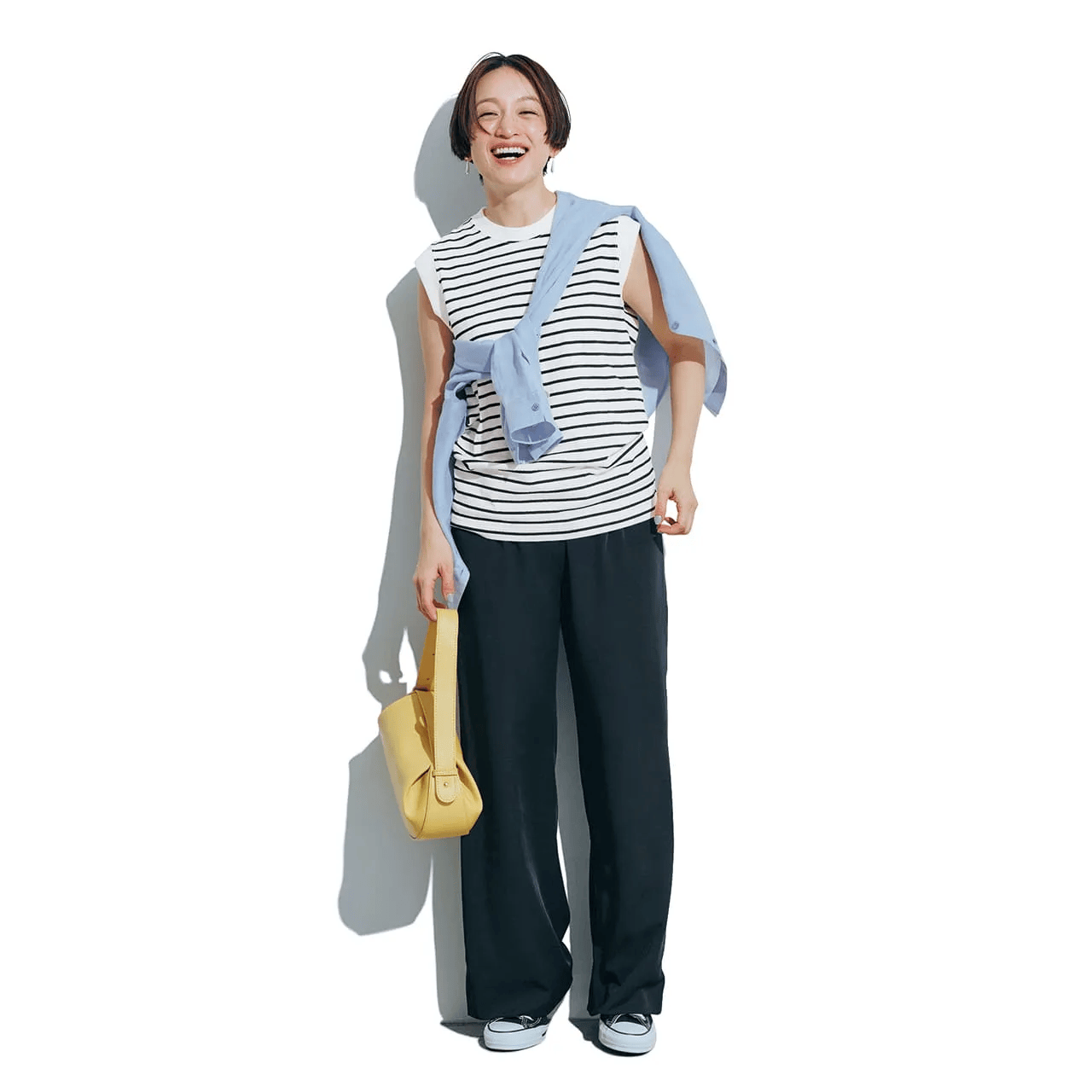 【12closet】「とろみストレッチフレアパンツ」の涼しいコーデ