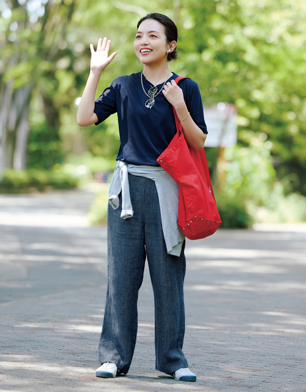 【娘と公園で遊び】のコーデ 松村純子さん