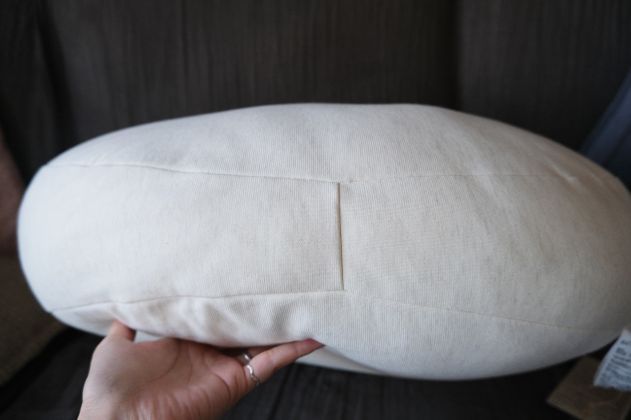 ひんやり綿やわらかマルチクッション使用シーン