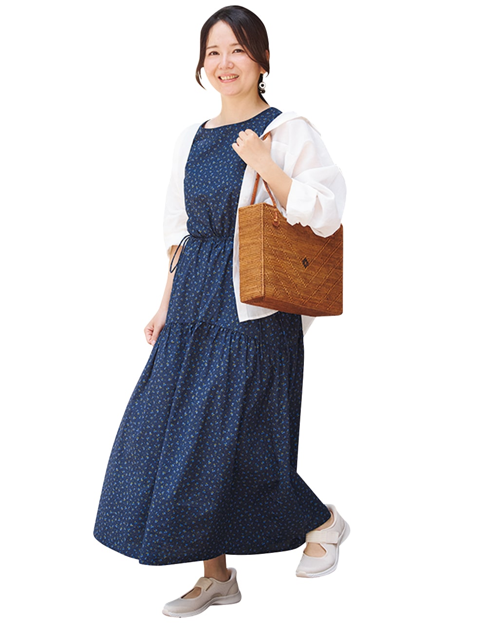 【涼しいスニーカーコーデ】買い物や子どもの送迎にぴったり! LEE100人隊 TB サナさん