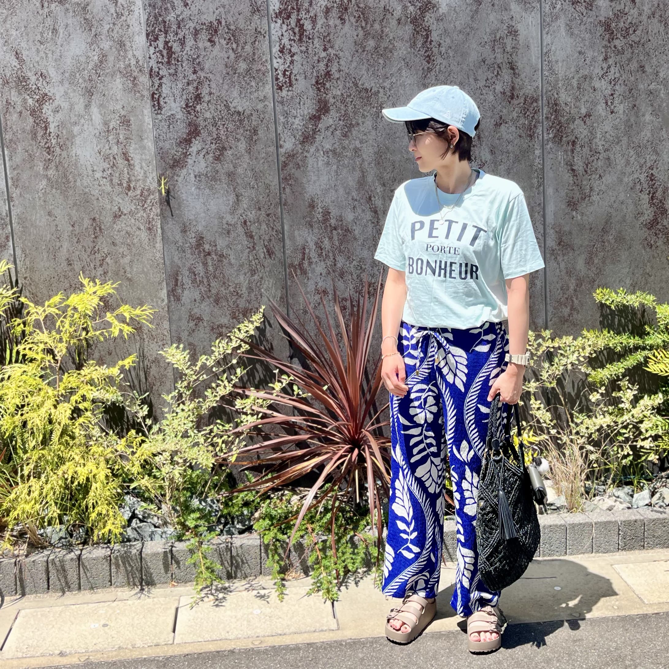 服　パンツ　ズボン