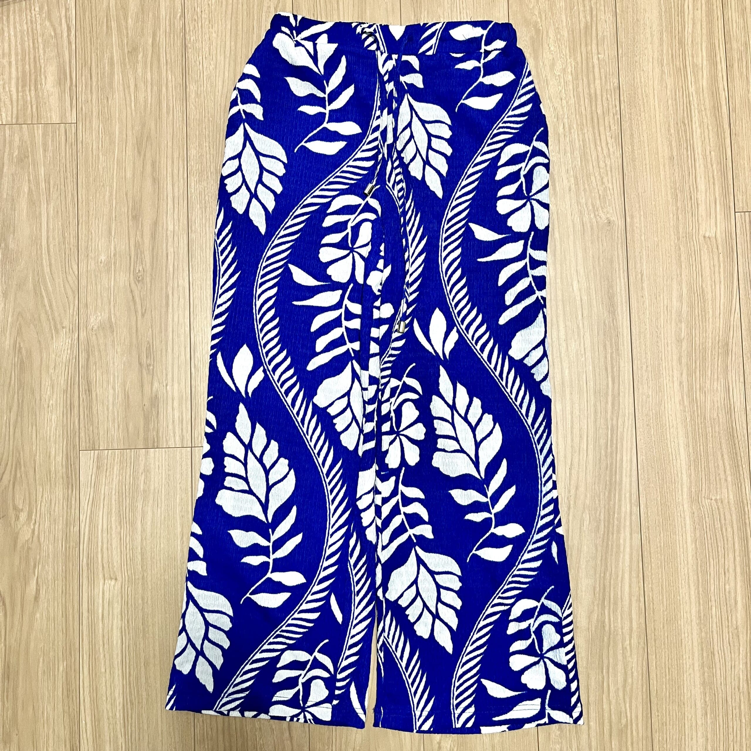 パンツ　ズボン　服