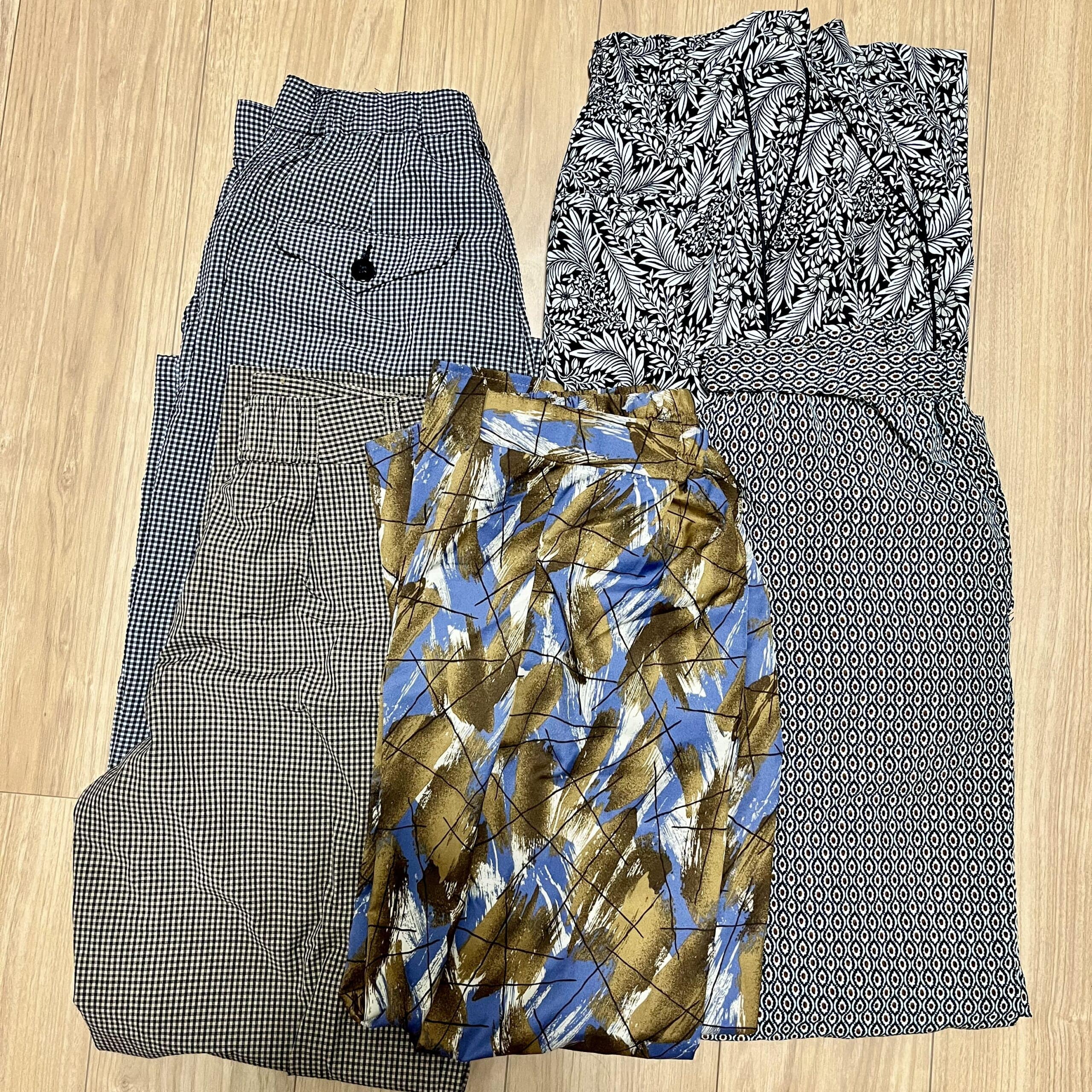 パンツ　ズボン　服
