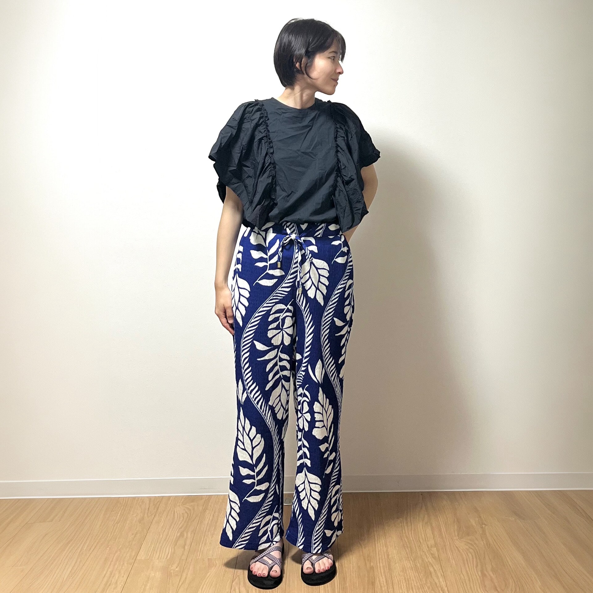 服　ズボン　パンツ
