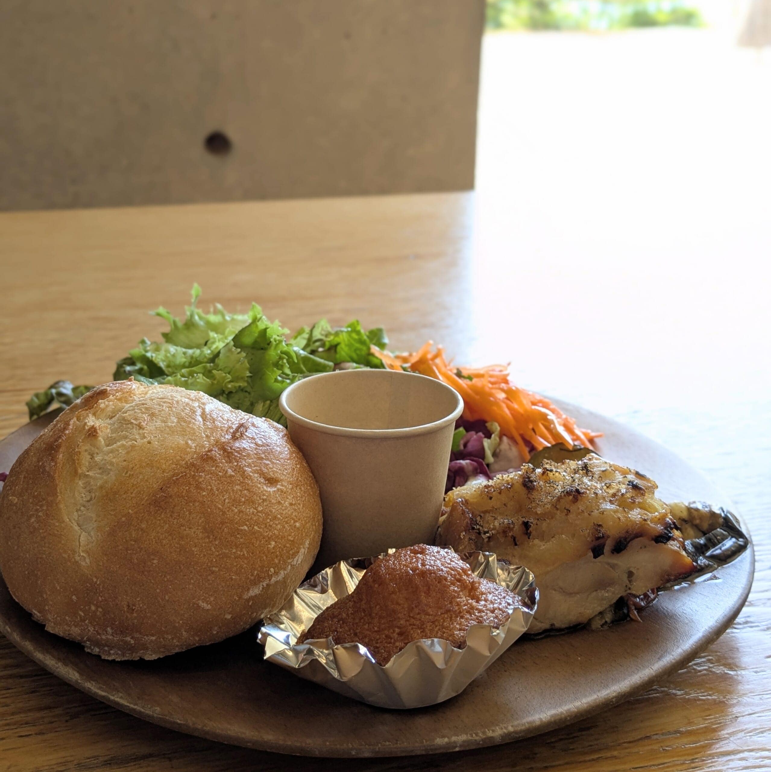 地中美術館 地中カフェ モネプレート
