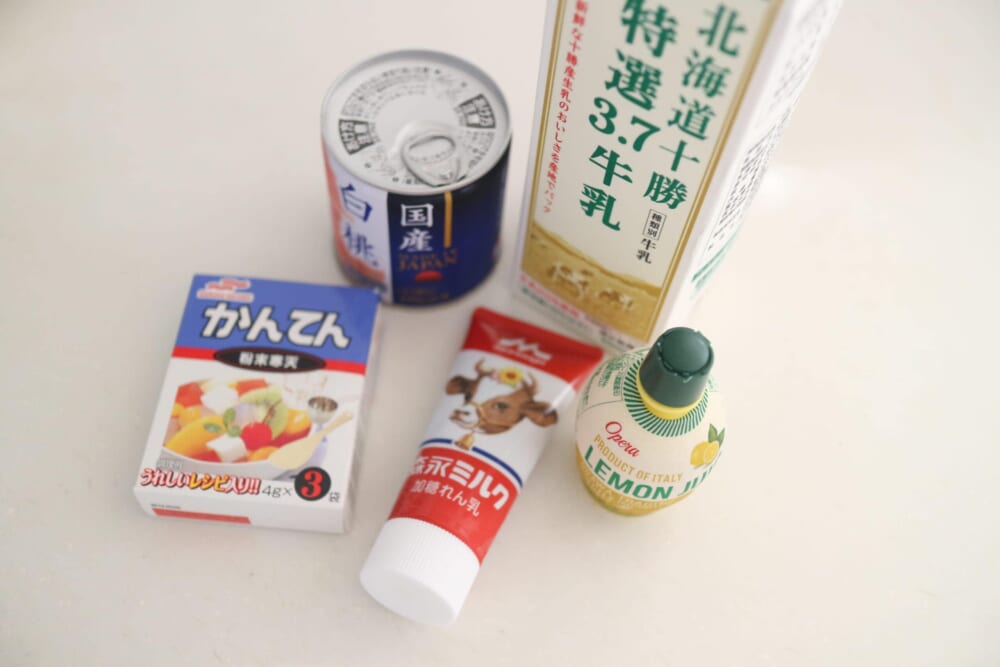 LEEレシピ 桃 もも缶ミルク寒天