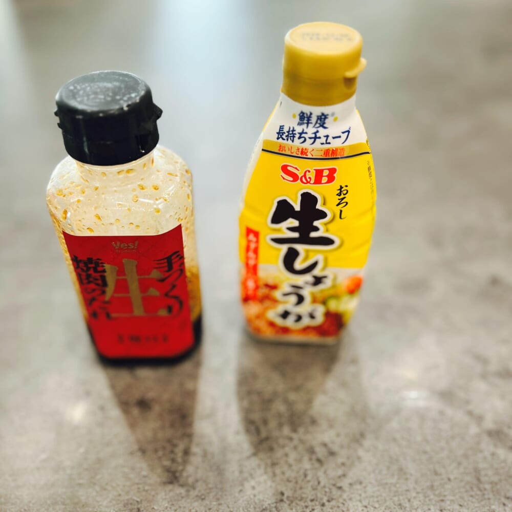 LEE2026年8・9月号 のっけ飯 LEEレシピ カリカリ豚と貝割れのっけ飯