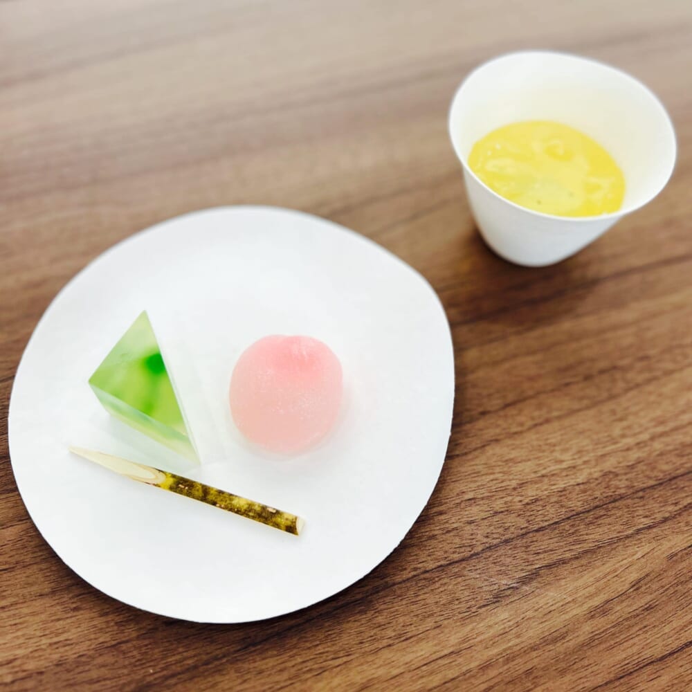 ももとせ 和菓子 お茶