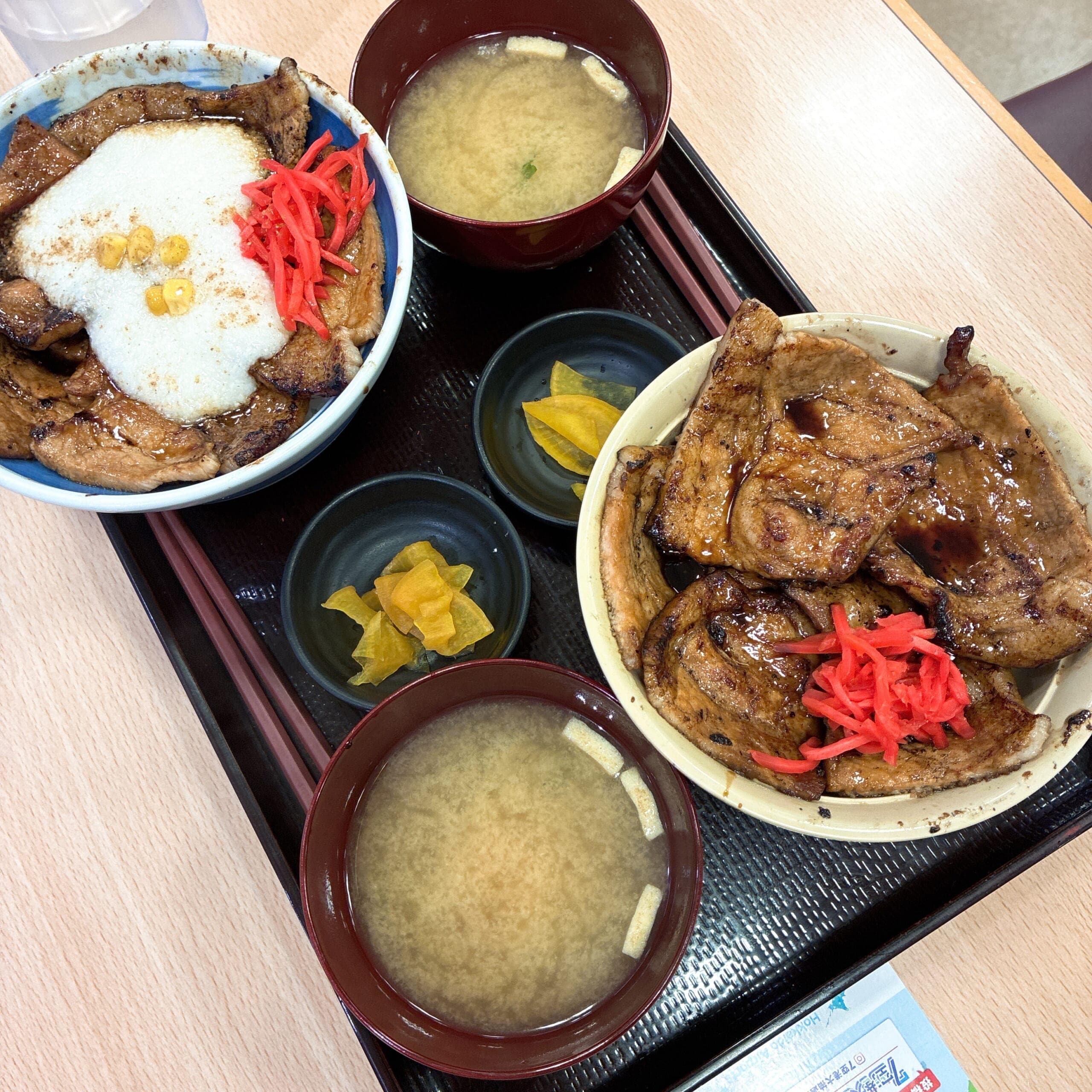 とかち帯広空港 ハートフィールド 豚丼 レストラン ぶた丼たむら空港店