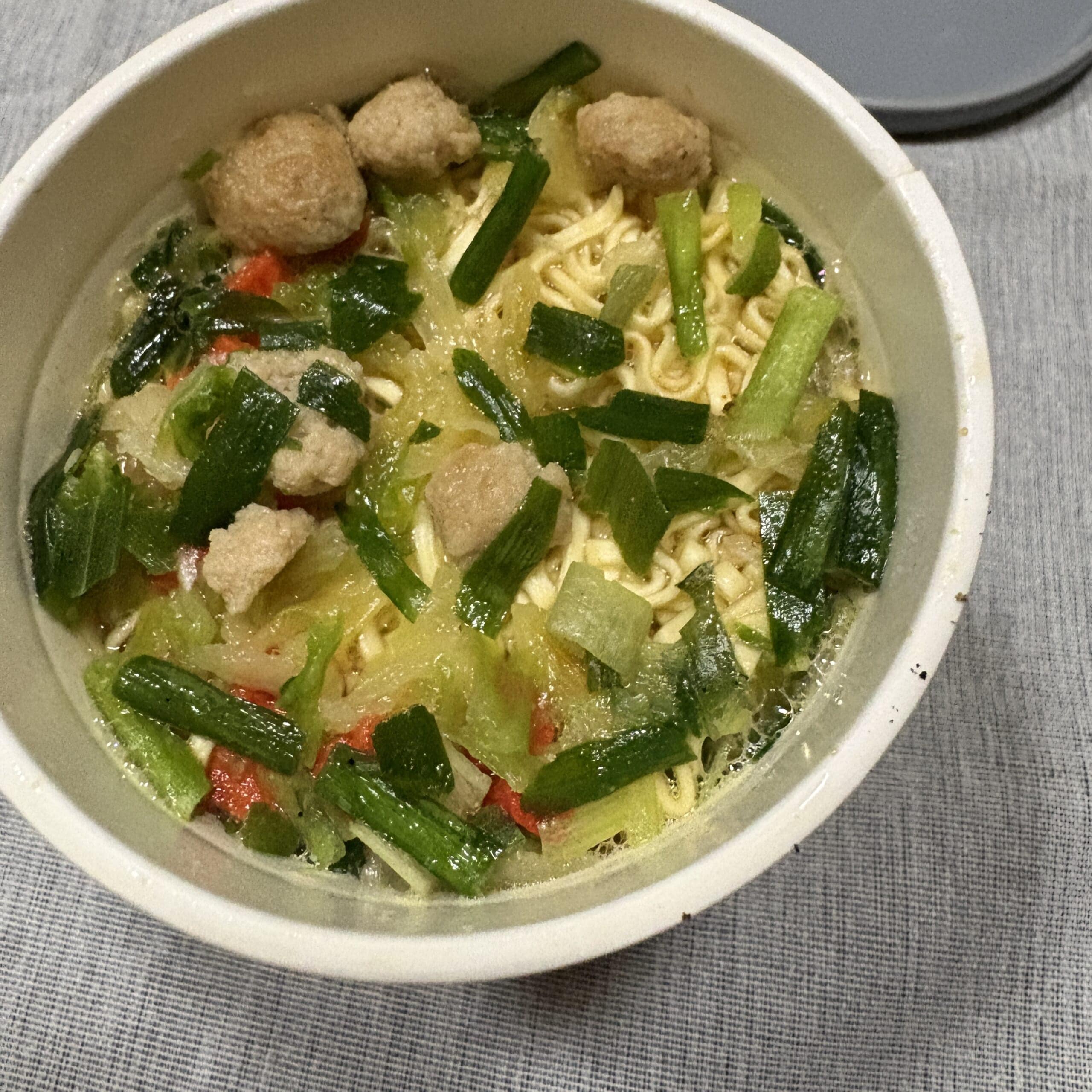 明星 大相撲NOODLES カップラーメン 力士