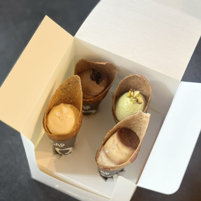 SOBAP「そば粉のミニクレープ」4個セット 箱に入れられた様子