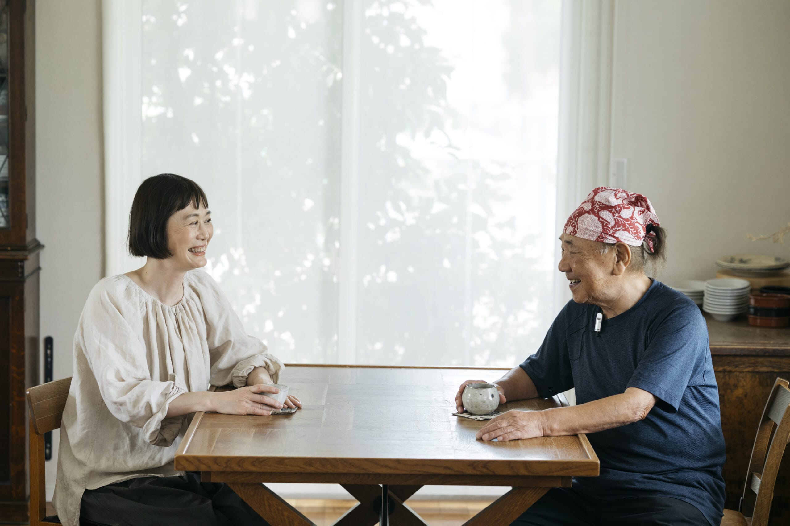 料理研究家 小林まさみさん まさるさん 対談・談笑しているところ