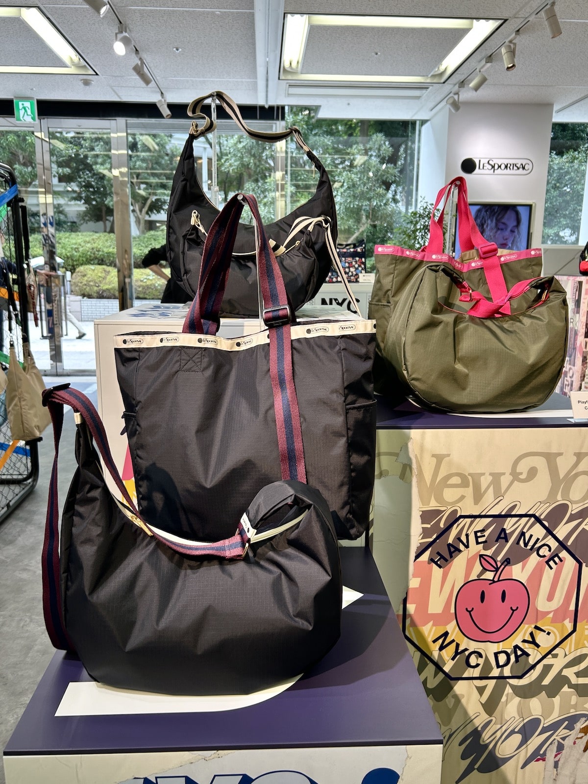 レスポートサック「プレイフル・ウェビング」コレクション