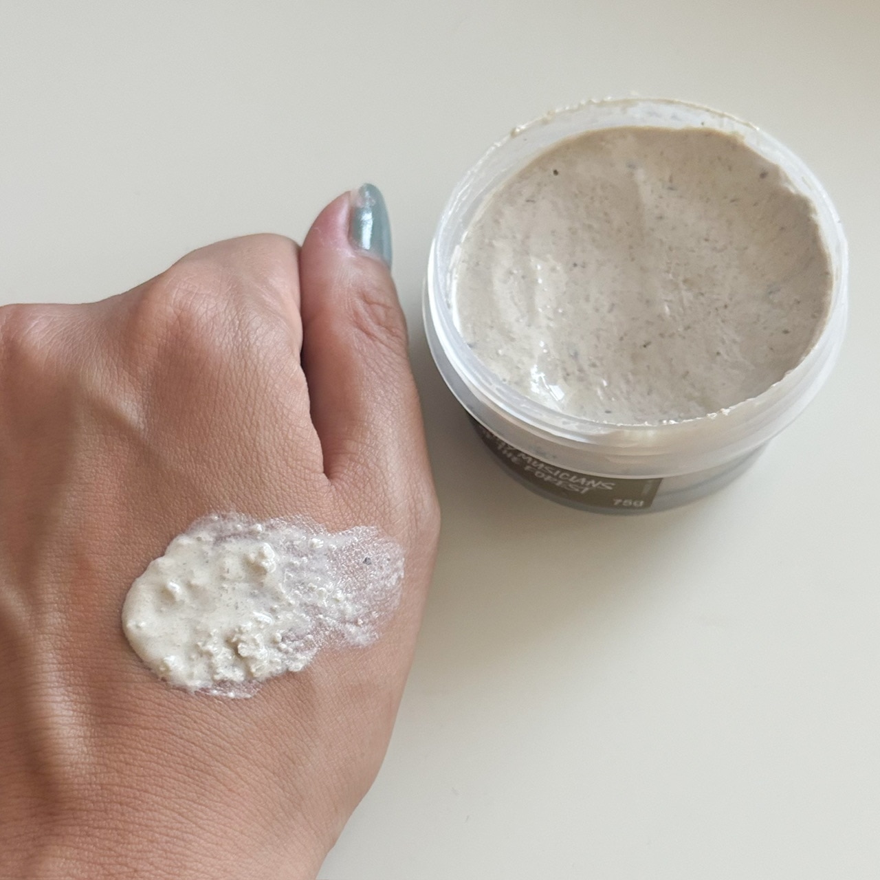 【LUSH（ラッシュ）】ザ タイニー ミュージシャンズ オブ ザ フォレストの使用感