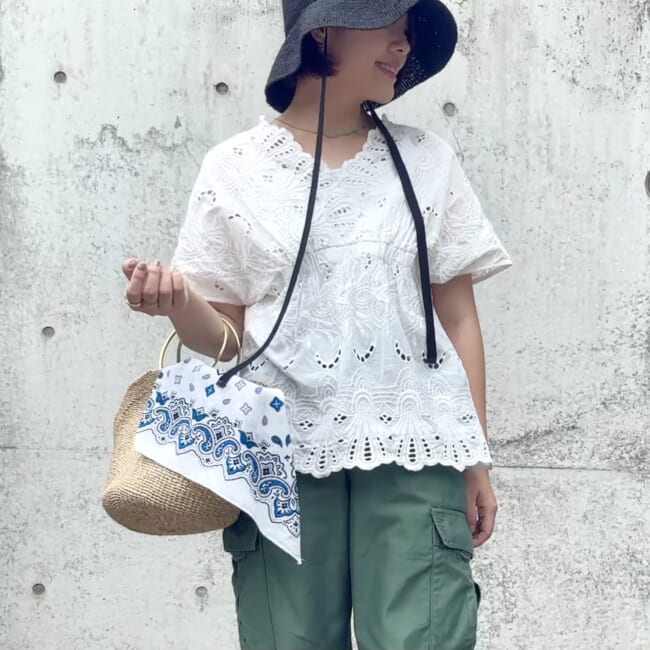 30代ママの夏コーデ ユニクロのカーゴパンツ