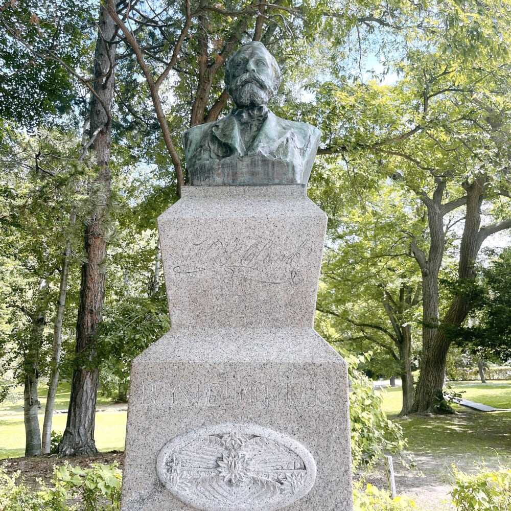北海道大学 クラーク博士 胸像