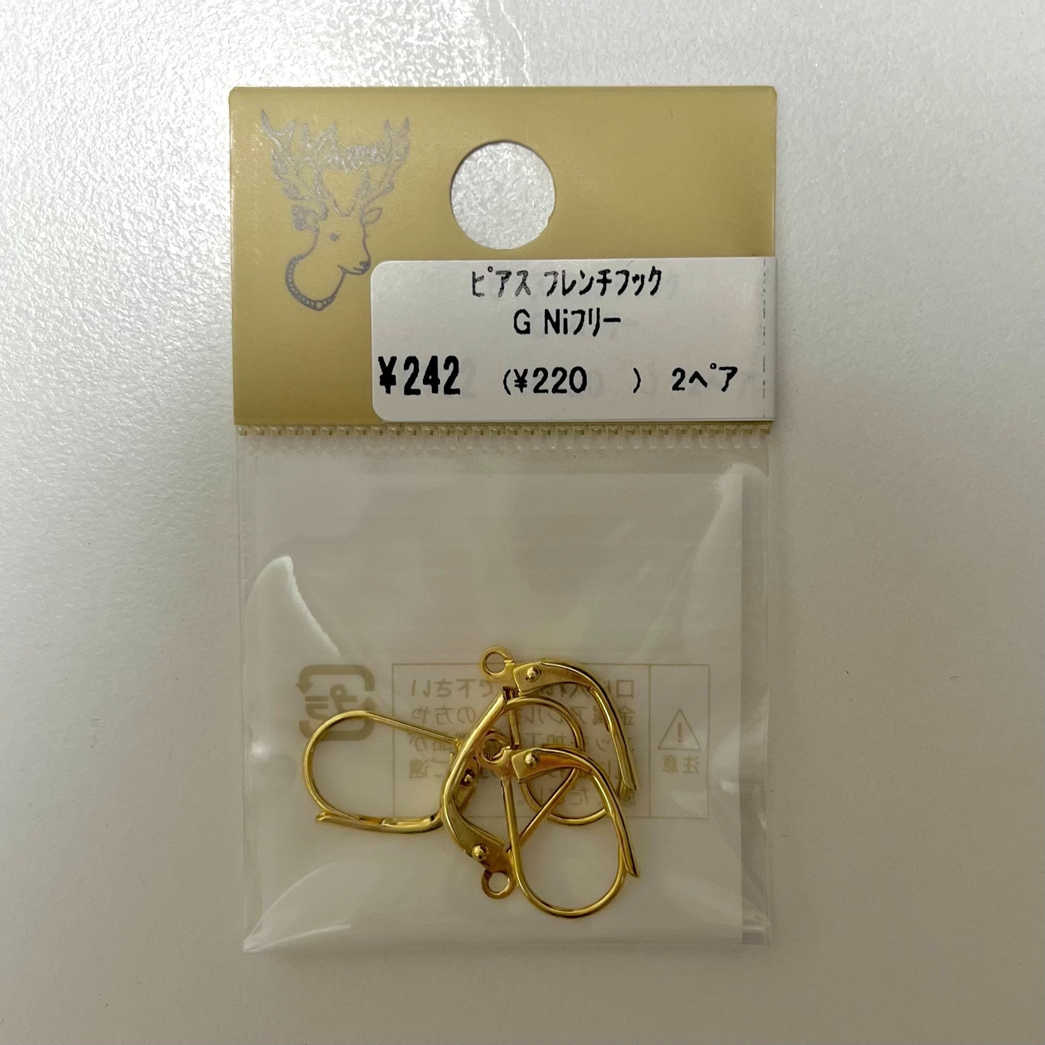 貴和製作所「ピアス フレンチフック ゴールド ニッケルフリー」