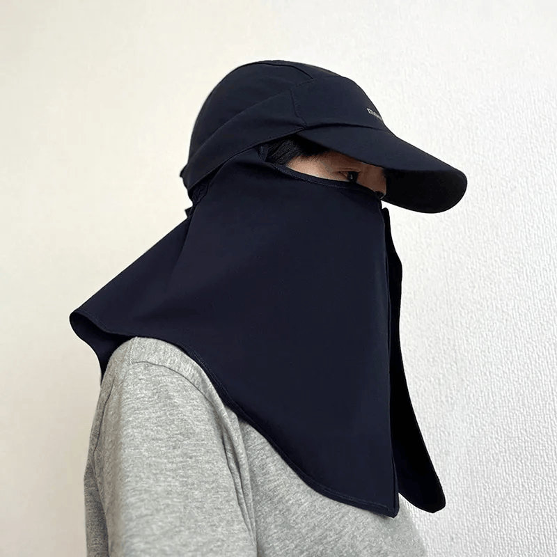 モンベル「WIC.UVテクト フィールド デタッチャブル キャップ」（ネイビー）着用したところ