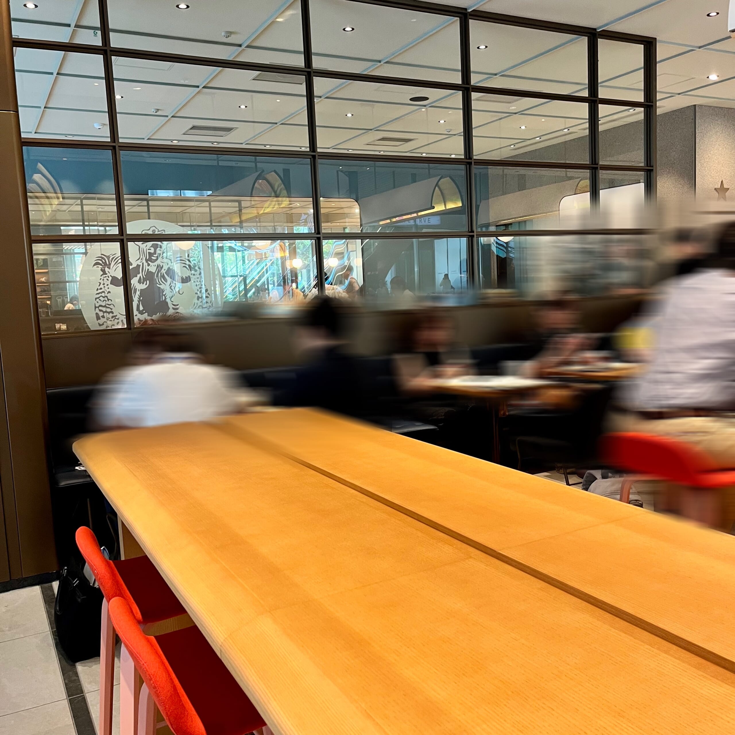 カフェ スタバ